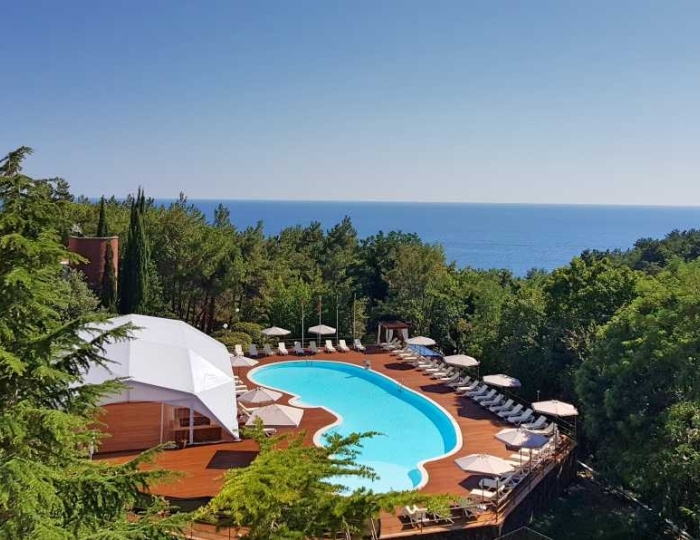 Открытый бассейн - Санаторий «Зеленая Долина» Туапсе